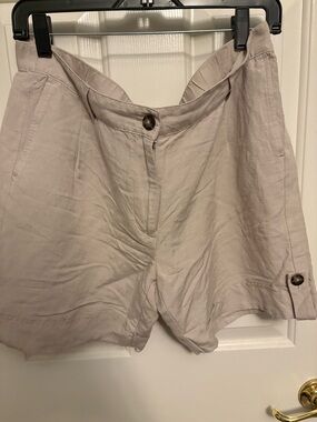J. Jill Light Taupe Linen-Blend Bermuda Shorts